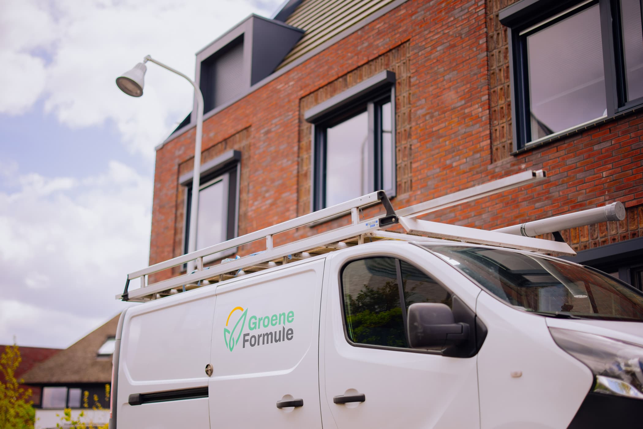 Bedrijfsbus van Groene Formule voor een woning